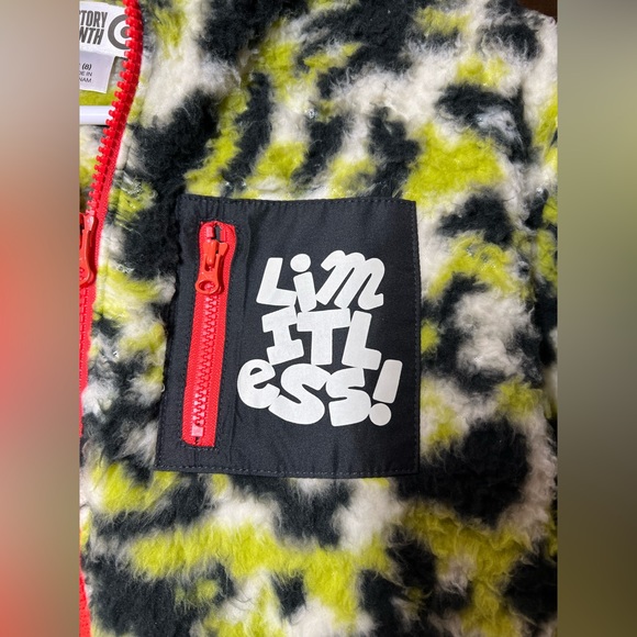 Black History Month Fleece Faux Fur Zip up Jacket Green Black Sz Medium 8 - Picture 2 of 6